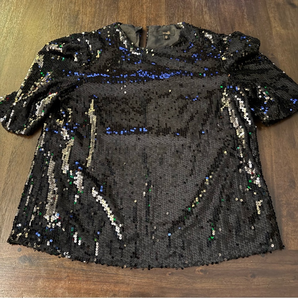 Ontwelfth Black Sequin‎ Short Sleeve Blouse